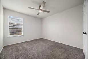 222 Reagor Dr, Taylor, TX 76574 - Photo 14
