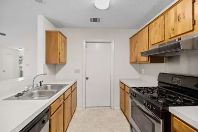 11716 Norwegian Wood Drive, Austin, TX 78758 - Photo 16