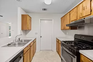 11716 Norwegian Wood Dr, Austin, TX 78758 - Photo 16