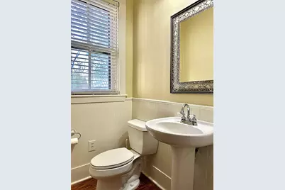 802 Main Street, Bastrop, TX 78602 - Photo 22