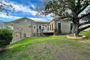 802 Main St, Bastrop, TX 78602 - Photo 34