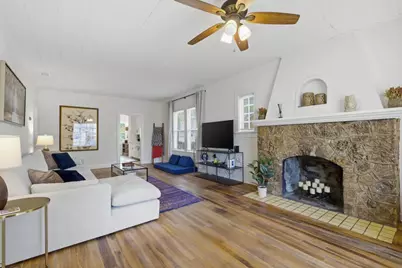 911 E 37th Street, Austin, TX 78705 - Photo 8
