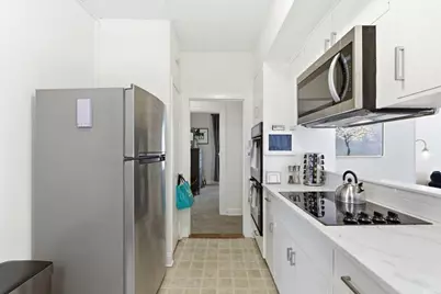 911 E 37th Street, Austin, TX 78705 - Photo 16