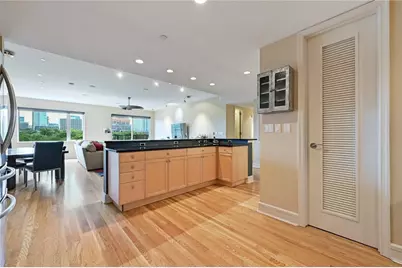 901 W 9th Street #406, Austin, TX 78703 - Photo 12