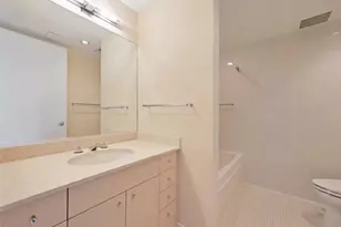 901 W 9th St, Austin, TX 78703 - Photo 32