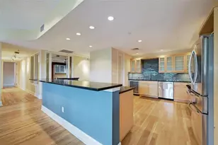 901 W 9th St, Austin, TX 78703 - Photo 14