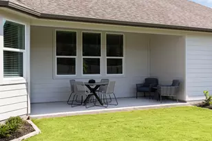 1824 S Main St, Kyle, TX 78640 - Photo 18