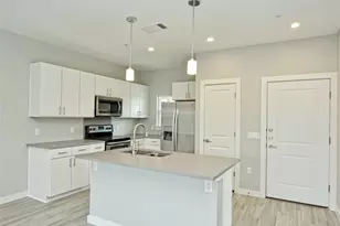102 Blue Ridge Trail, West Lake Hills, TX 78746 - Photo 6