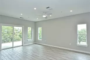 102 Blue Ridge Trail, West Lake Hills, TX 78746 - Photo 8