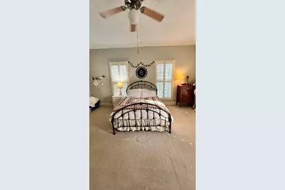 636 Franklin Street S, La Grange, TX 78945 - Photo 8