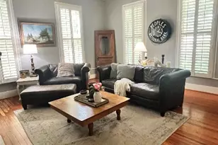 636 Franklin Street S, La Grange, TX 78945 - Photo 2