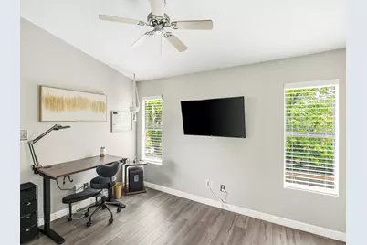 512 Eberhart Lane #204, Austin, TX 78745 - Photo 20