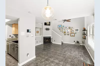 512 Eberhart Lane #204, Austin, TX 78745 - Photo 4