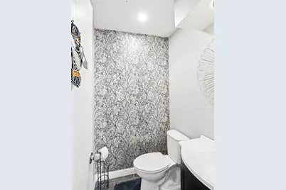 512 Eberhart Lane #204, Austin, TX 78745 - Photo 10