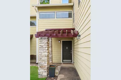 512 Eberhart Lane #204, Austin, TX 78745 - Photo 1