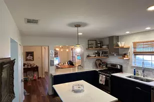 1304 W St Johns Ave, Austin, TX 78757 - Photo 8