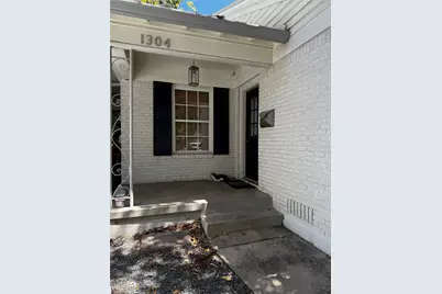 1304 W St Johns Avenue, Austin, TX 78757 - Photo 2