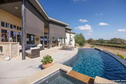 1758 Lincoln Smith Road Road, Round Mountain, TX 78663 - Photo 32