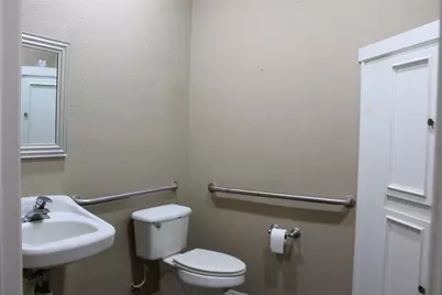 310 W Murray Street, Manor, TX 78653 - Photo 4