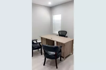 310 W Murray Street, Manor, TX 78653 - Photo 10