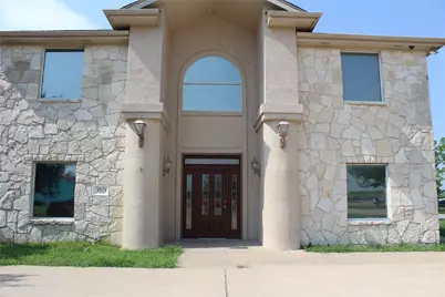 310 W Murray Street, Manor, TX 78653 - Photo 1