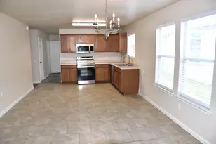 12328 Sky Harbor Dr, Del Valle, TX 78617 - Photo 10