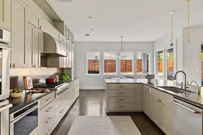 1810 W 29th Street, Austin, TX 78703 - Photo 8