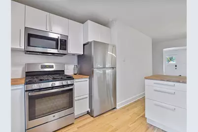 2405 E 8th Street N, Austin, TX 78702 - Photo 10
