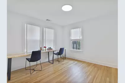 2405 E 8th Street N, Austin, TX 78702 - Photo 14