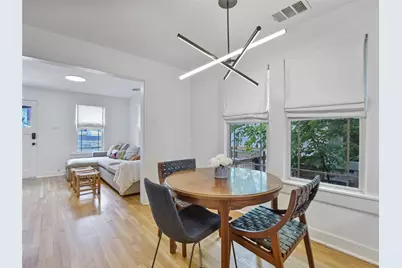 2405 E 8th Street N, Austin, TX 78702 - Photo 8