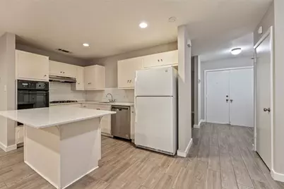 7004 Bryn Mawr Cove, Austin, TX 78723 - Photo 2
