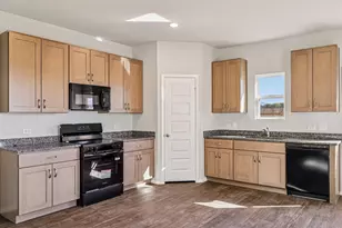 120 Adze Dr, Liberty Hill, TX 78642 - Photo 4