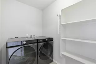 18420 Cloudmore Ln, Elgin, TX 78621 - Photo 12