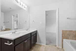 18420 Cloudmore Ln, Elgin, TX 78621 - Photo 22
