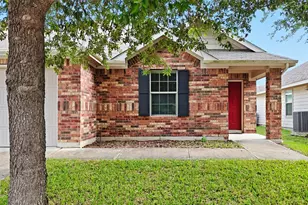 18420 Cloudmore Ln, Elgin, TX 78621 - Photo 2