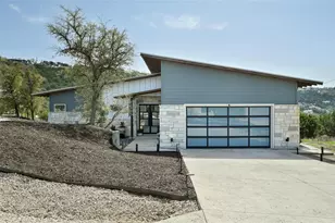 8611 Buffalo Trail, Lago Vista, TX 78645 - Photo 1