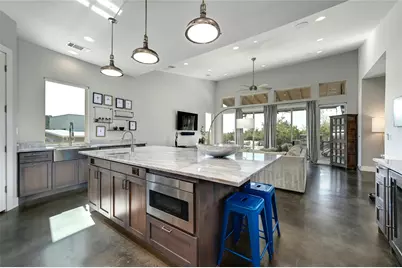 8611 Buffalo Trail, Lago Vista, TX 78645 - Photo 14