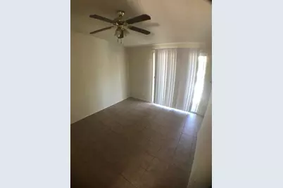 2610 Salado Street #202, Austin, TX 78705 - Photo 8