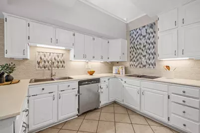 8131 Forest Mesa Drive, Austin, TX 78759 - Photo 8