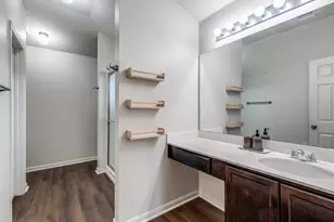 13708 Sierra Wind Ln, Elgin, TX 78621 - Photo 14