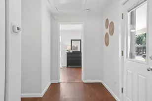 1702 Willow St, Austin, TX 78702 - Photo 16