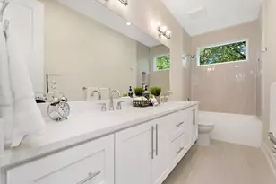 1719 Bunche Rd, Austin, TX 78721 - Photo 24