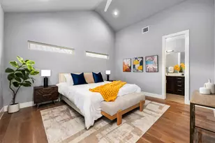 1310 Cedar Ave, Austin, TX 78702 - Photo 4