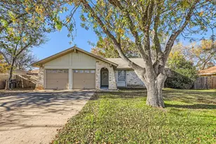 113 Wagon Wheel Trail, Georgetown, TX 78628 - Photo 2