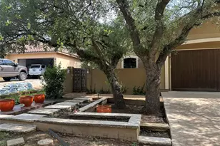15216 Kevin Ln, Austin, TX 78734 - Photo 2