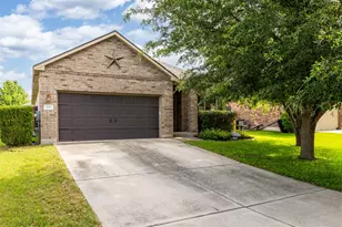 1016 Hondo Ln, Hutto, TX 78634 - Photo 1