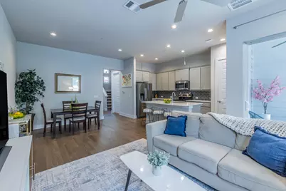 3108 E 51st Street #1503, Austin, TX 78723 - Photo 4
