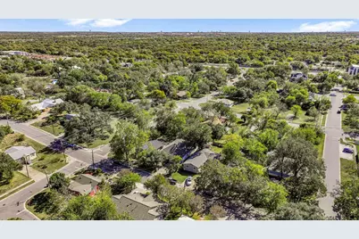 409 E Austin Avenue, Round Rock, TX 78664 - Photo 40