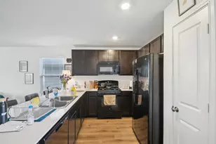 857 Powell St, Kyle, TX 78640 - Photo 10