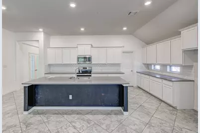 413 Pinnacle View Drive, Georgetown, TX 78628 - Photo 8